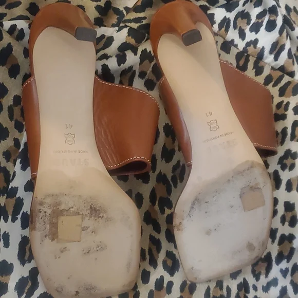 STAUD LUNA SQUARE TOE SANDALS IN TAN / BROWN WORN ONCE  WITH NO MAKES LOOK NEW. - Picture 5 of 5